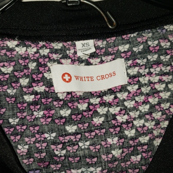 Scrub top - Picture 4 of 4